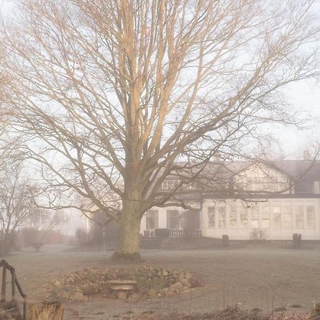 Karlaby Kro Östra Tommarp Buitenkant foto